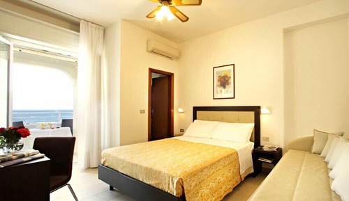 Superior Triple Room, Balcony, Sea View