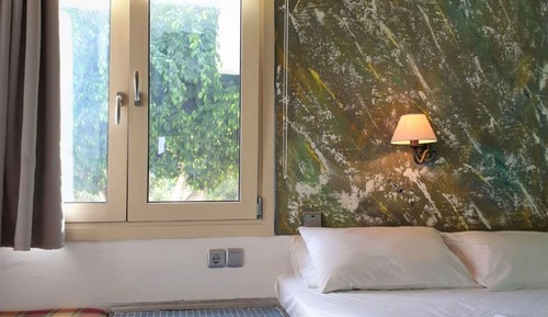 Room, 1 Bedroom, Balcony, Garden View