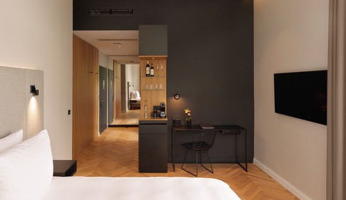 Business Room