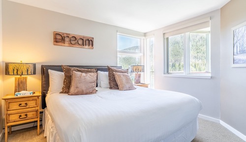 Condo, 1 Bedroom