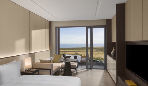 Superior Ocean View King