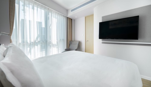 Suite, 1 King Bed