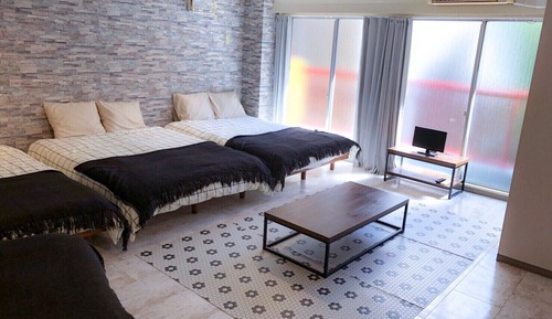 Studio Apartment