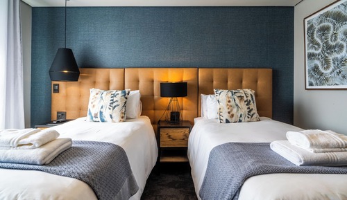 2 Sleeper Room (2 twin silver)