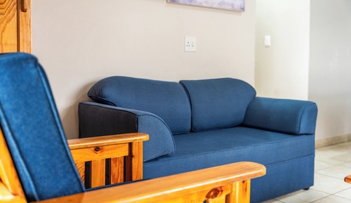 4 Sleeper Beach House (1 bedroom) (18)