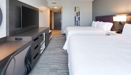 Room, 2 Queen Beds, Refrigerator & Microwave