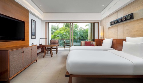 Deluxe Room, 2 Twin Beds, Ocean View