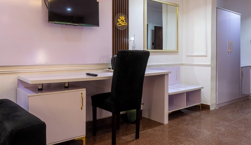 Executive Room (Royale)