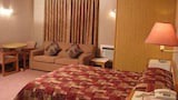 Standard Room, Jetted Tub