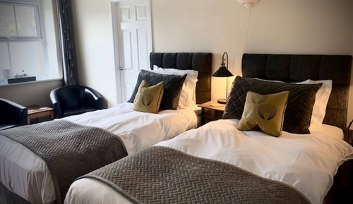 Twin Room, Ensuite