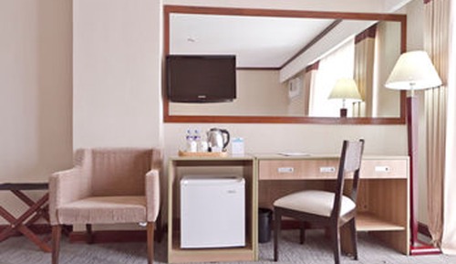 Premier Room