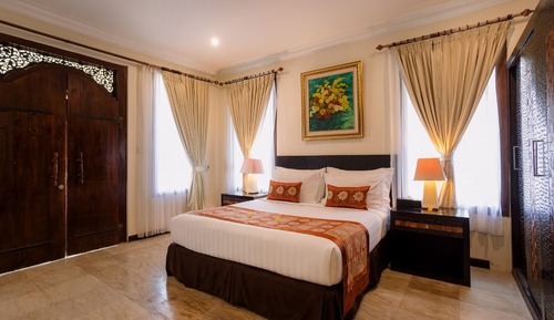Deluxe Room, 1 King Bed, Terrace
