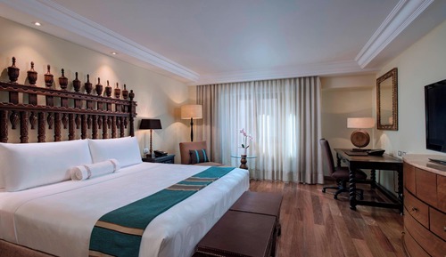 Luxury Suite, 1 King Bed, Non Smoking