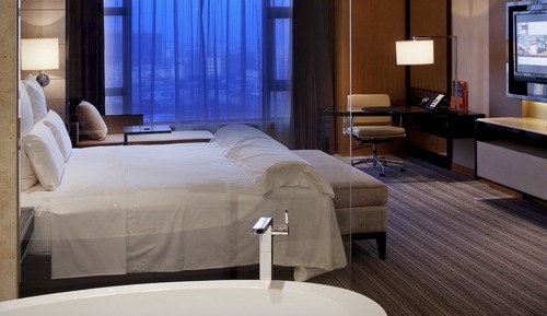 Superior Room, 1 King Bed