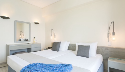Double or Twin Room, Sea View