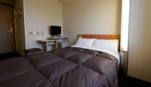 Semi double room smoking