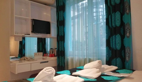 Family Triple Room, Garden View