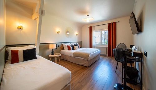 Comfort Triple Room