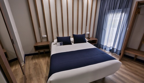 Family Quadruple Room, Multiple Beds, Non Smoking