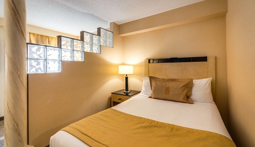Queen Suite with Sofa Bed