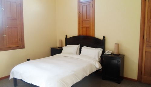 Junior Suite, 1 Queen Bed, City View
