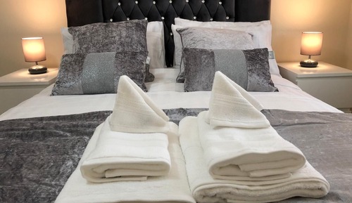Luxury Apartment - 1