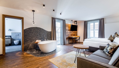 Exclusive Studio Suite