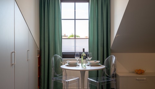 Premium Studio Suite (Karp w pomaranczach - F)