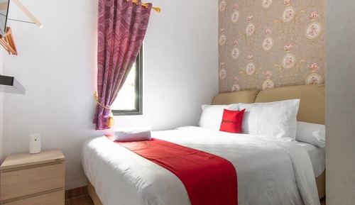 Double Room (Reddoorz)