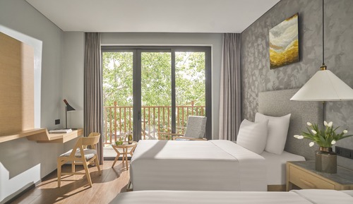 Deluxe Twin Room, Multiple Beds, Balcony, Garden View