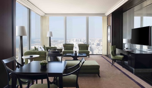 Serenity Club Suite