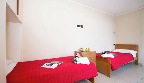 Family Apartment, 2 Bedrooms, Mountainside (Sant' Andrea Vista)