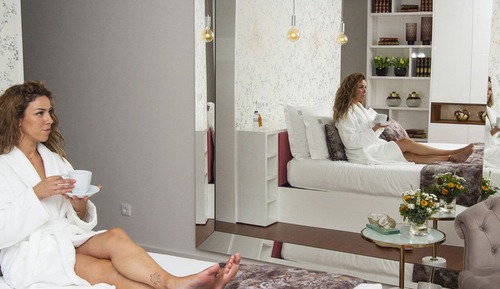 Deluxe Apartment, City View