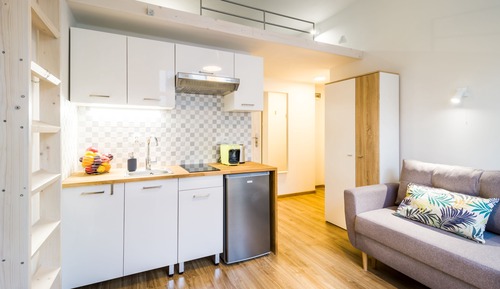 Economy Studio Suite
