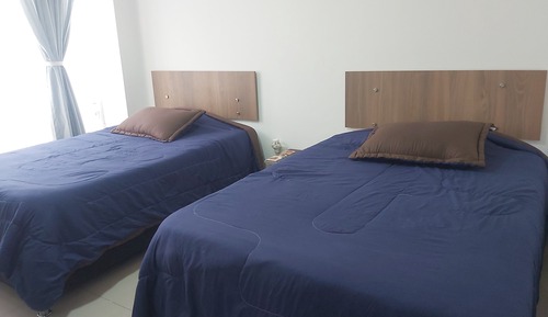 Economy Triple Room