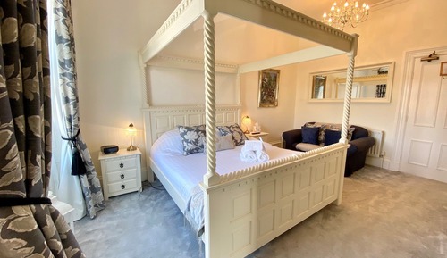 Classic Double Room, 1 King Bed, Non Smoking