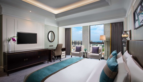 Room, 1 King Bed, Accessible, Non Smoking (Mobility)