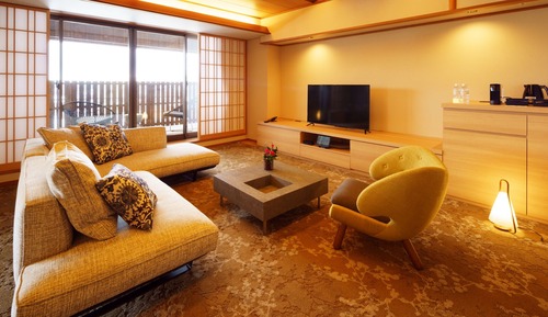 Deluxe Japanese-Western style room10 tatami mats + living room 12 tatami mats+ bedroom