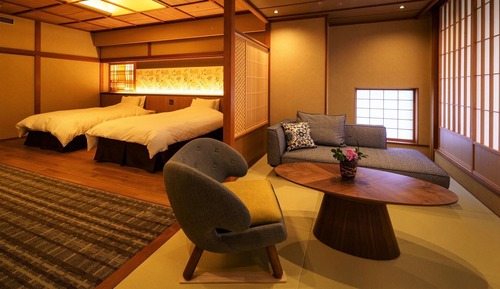 Japanese modern twin room with cypress bath Non Smoking