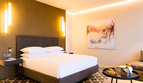 Standard Room, Pool View