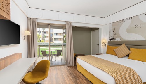 Double Room, Garden View (Privilege)