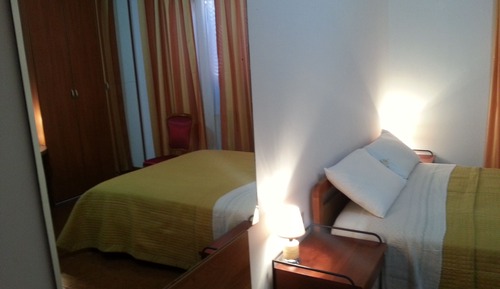 Basic Double Room, 1 Queen Bed, Partial Ocean View