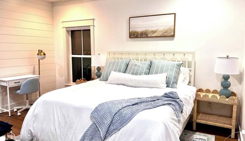 House, 4 Bedrooms (The Mitten Escape)