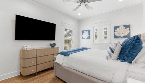 House, 4 Bedrooms (Mermaids of Magnolia)