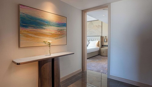 Club Signia Suite, 1 King Bed (Ambassador)
