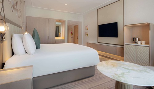 Premium Room, 1 King Bed