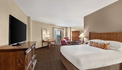 Junior Suite, 1 King Bed