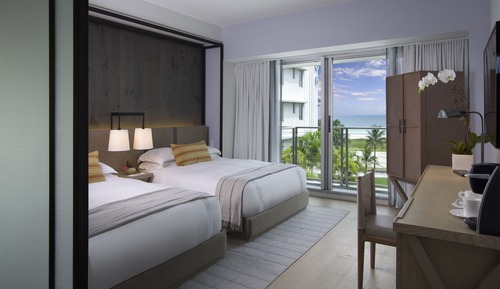 Deluxe Double Room, 2 Double Beds, Non Smoking, Pool View