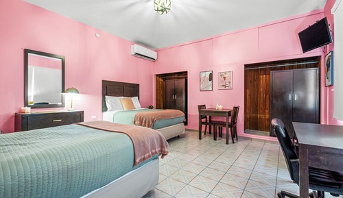 Double Room, 2 Double Beds