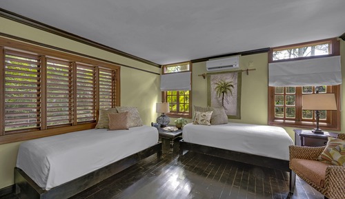 Treetop 1-Bedroom Suite